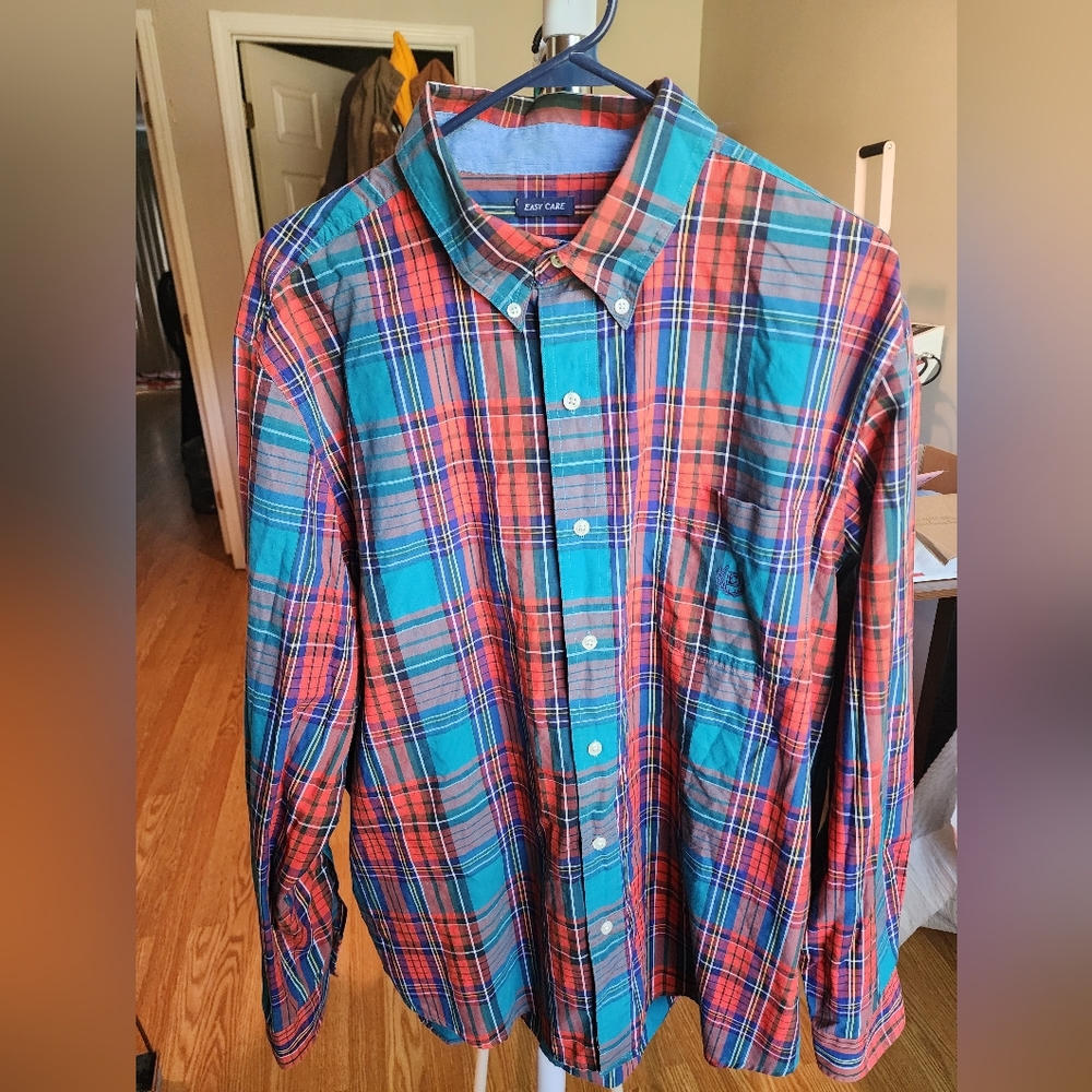 CHAPS Blue, Red & Green Casual Button Down Shirt